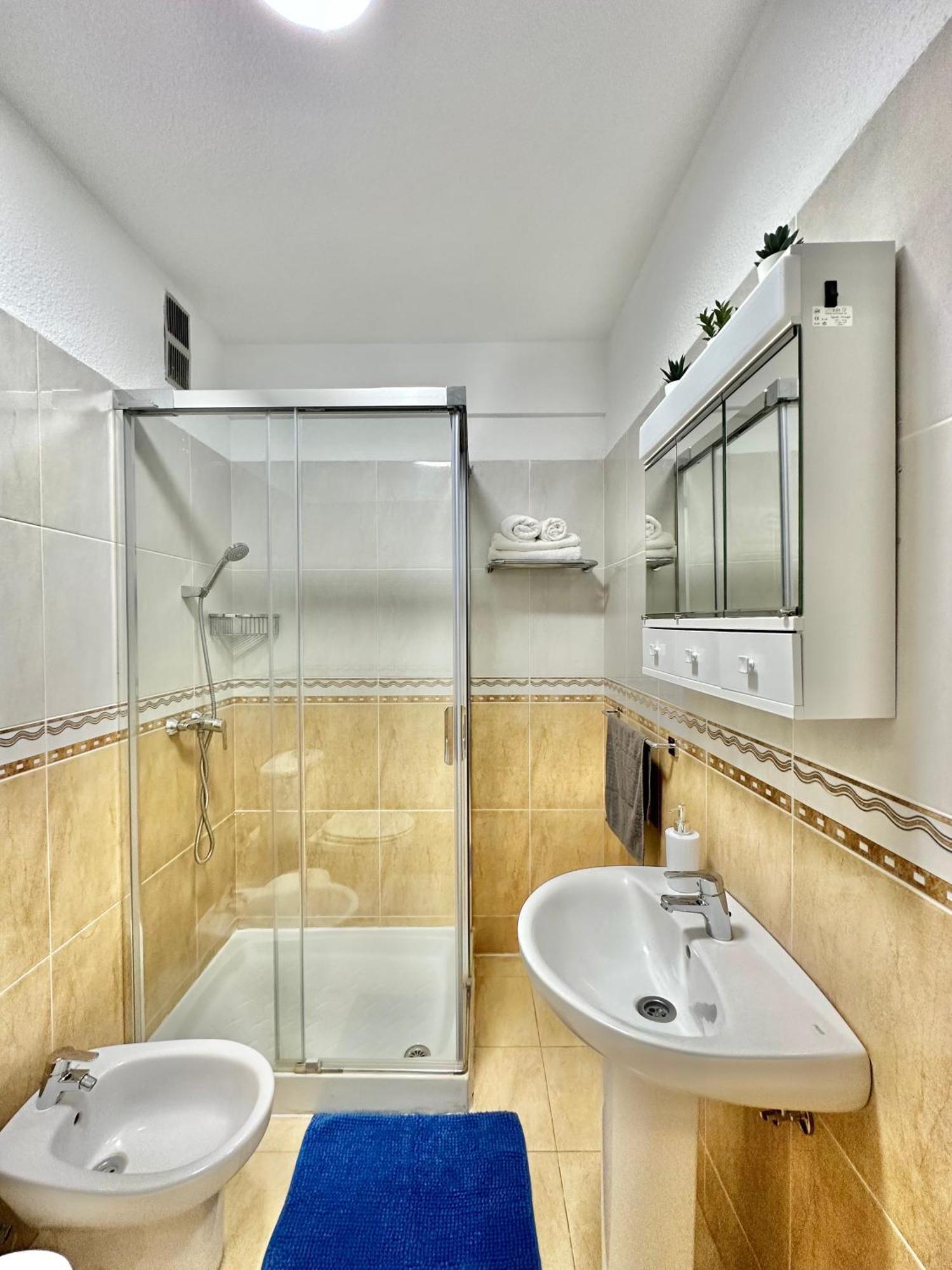 Sunbeach Apartment Arona  Exteriér fotografie
