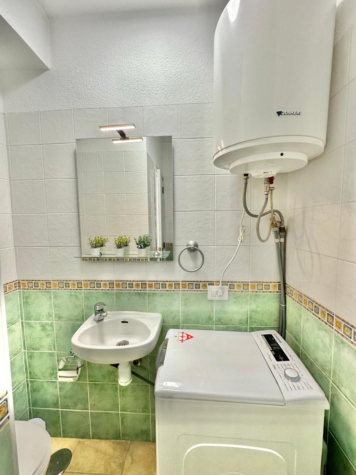 Sunbeach Apartment Arona  Exteriér fotografie