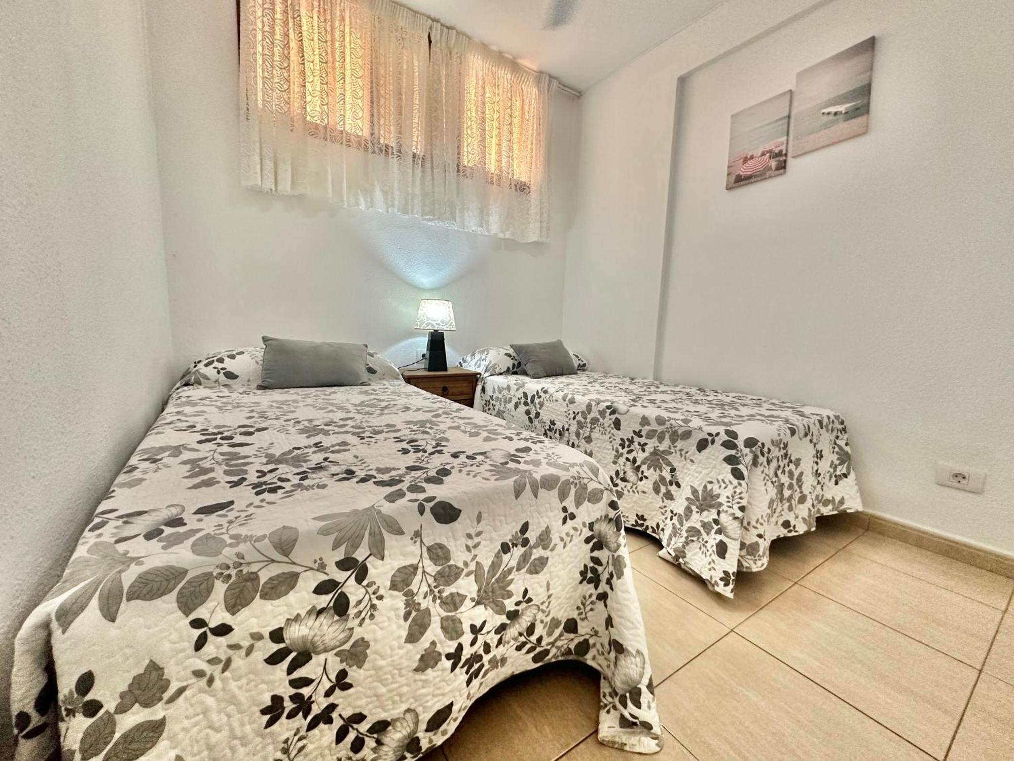 Sunbeach Apartment Arona  Exteriér fotografie